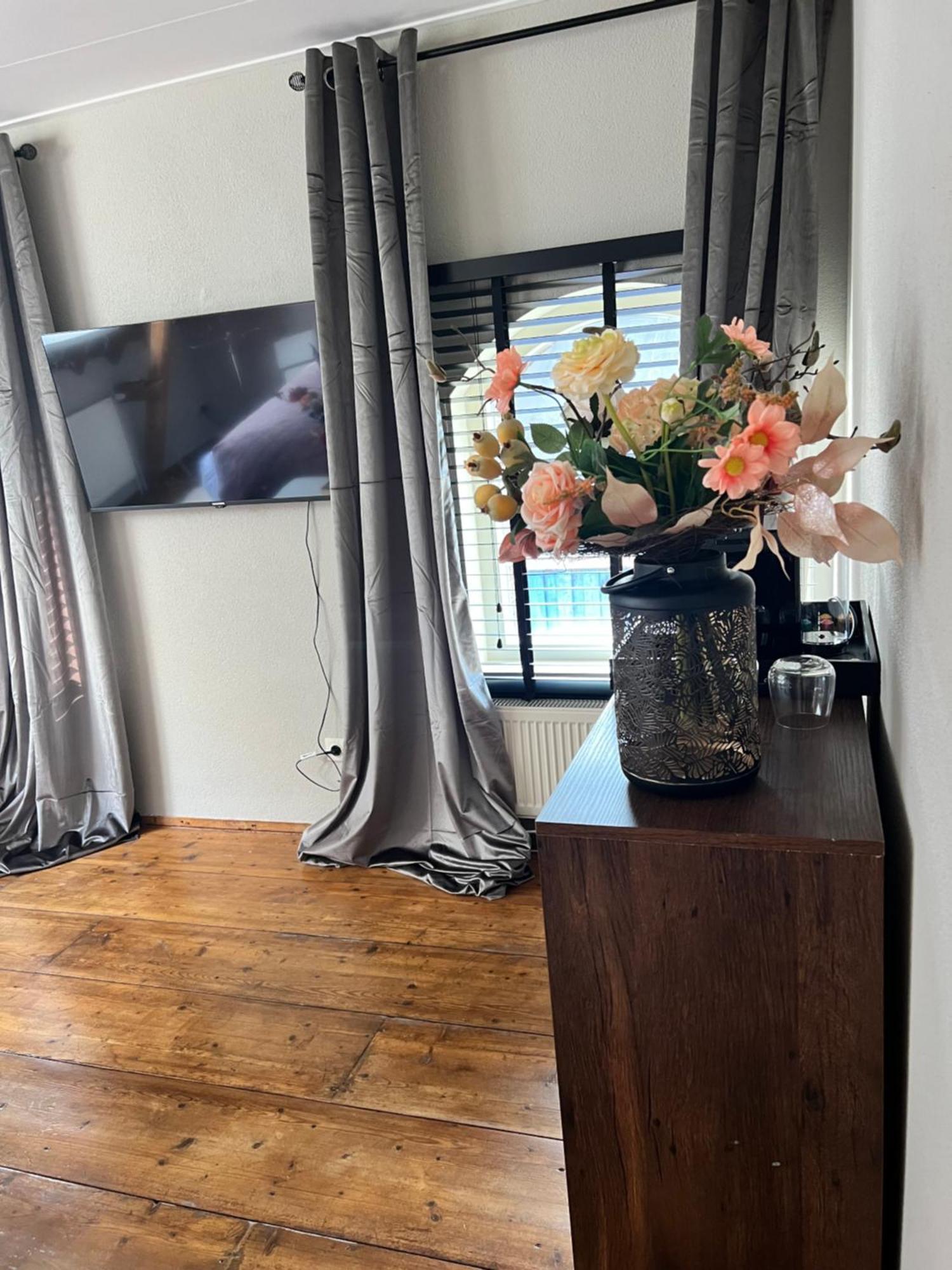 La Dolce Vita Suites 陆瓦尔登 外观 照片